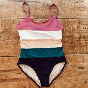 Old navy girls bathing suit
